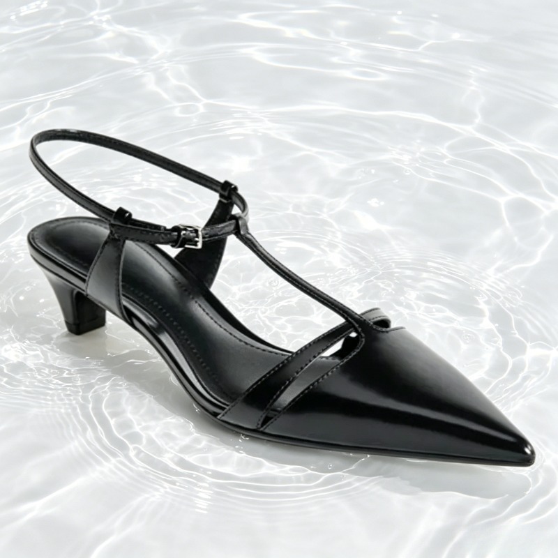 Black Patent Leather Low Heel  - огляд і ціна Sandals