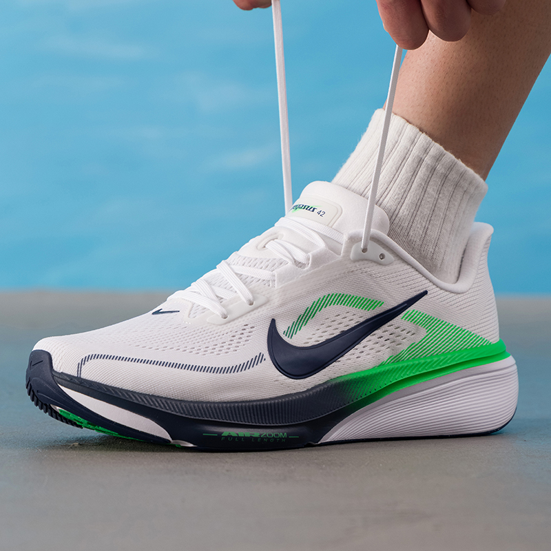 Nike Men's Shoes Original Ligh - огляд і ціна Lightweight Road Running Shoes